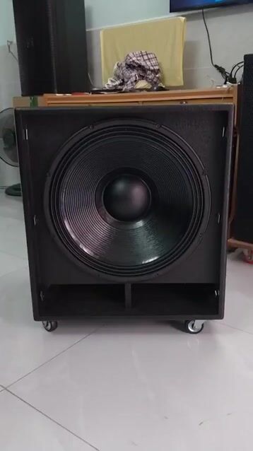 Loa sub điện Rcf bass 50 côn 100 vỏ ván ép-new. Mua bán Tivi, Âm thanh tại Quận 12 Tp Hồ Chí Minh được đăng bởi Audio Bùi Môn hình 1