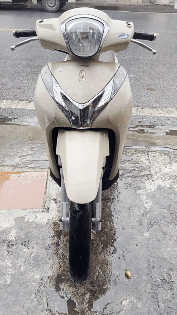 Honda SH Mode 2019 Nâu kem. Mua bán Xe máy tại Thành phố Nam Định Nam Định được đăng bởi Bảo Nhi Trần hình 1