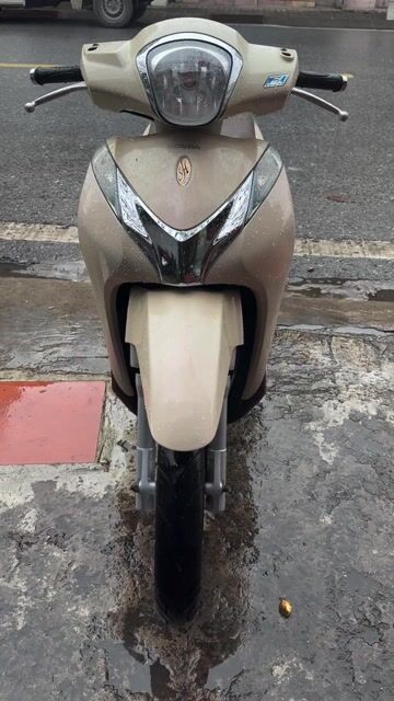 Honda SH Mode 2019 Nâu kem. Mua bán Xe máy tại Thành phố Nam Định Nam Định được đăng bởi Bảo Nhi Trần hình 1