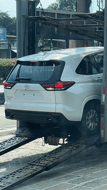 Toyota Innova Cross 2026 Đủ màu - Giao ngay. Mua bán Ô tô tại Quận 12 Tp Hồ Chí Minh được đăng bởi Mr Phương Toyota An Sương hình 1