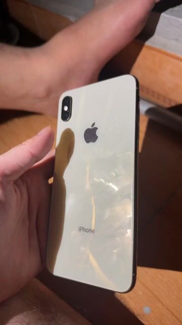Apple iPhone XS Vàng A12 Bionic. Mua bán Điện thoại tại Quận Long Biên Hà Nội được đăng bởi minh duong hình 1