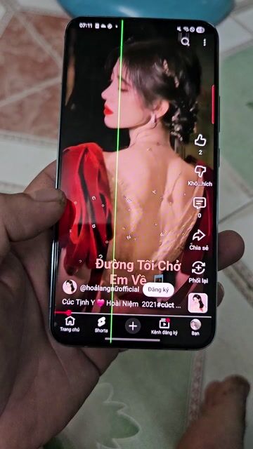 Máy sọc 1 đường xanh dọc màn hình. Mua bán Điện thoại tại Huyện Củ Chi Tp Hồ Chí Minh được đăng bởi Phi Tiến  hình 1