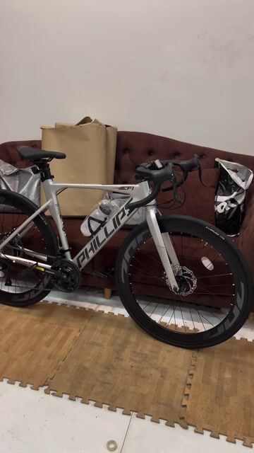 xe đạp đua khung nhôm bản dẹt. Mua bán Xe đạp tại Quận Hồng Bàng Hải Phòng được đăng bởi Vũ Thành Long hình 1