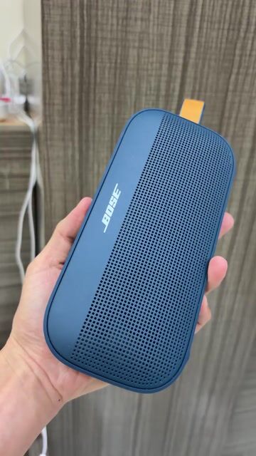 Loa Bluetooth Bose Soundlink Flex 2. Mua bán Tivi, Âm thanh tại Quận Tân Bình Tp Hồ Chí Minh được đăng bởi quangpro121093 hình 1