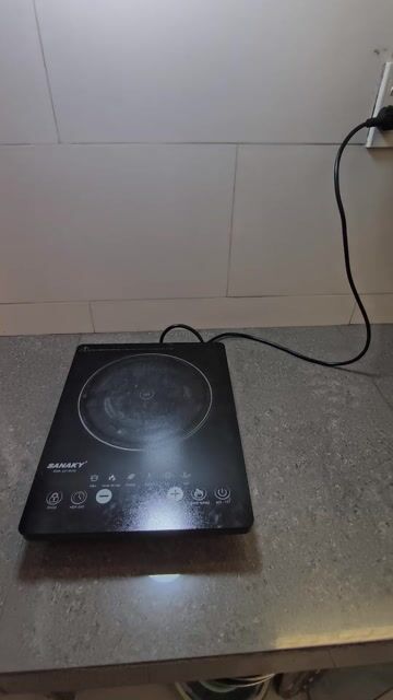 Bếp từ SANAKY SNK-2018HG Đen. Mua bán Bếp, lò, đồ điện nhà bếp tại Huyện Nhà Bè Tp Hồ Chí Minh được đăng bởi Trương Trí Cường hình 1