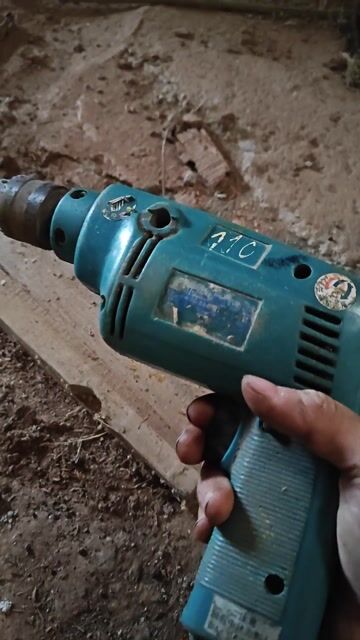 Máy khoan điện Makita Xanh ngọc Đã sử dụng. Mua bán Đồ chuyên dụng, Giống nuôi trồng tại Huyện Đắk Song Đắk Nông được đăng bởi Nguyễn Hải Du hình 1