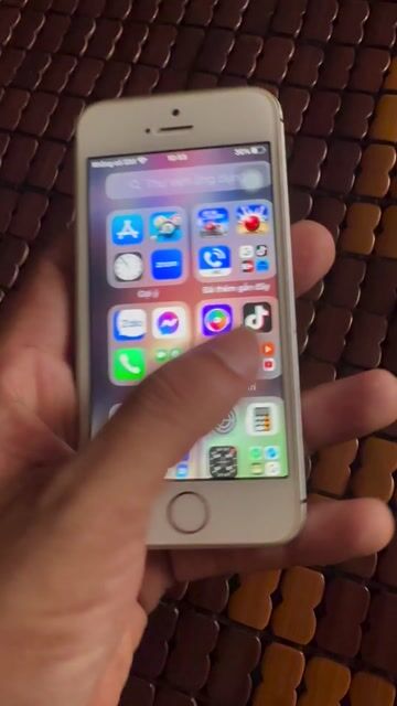Apple iPhone SE 32GB Trắng Mới. Mua bán Điện thoại tại Quận Bình Tân Tp Hồ Chí Minh được đăng bởi DAODIDONG hình 1