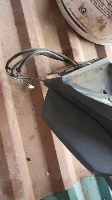 Đuôi chắn bùn Suzuki GSX S150 Đen. Mua bán Phụ tùng xe tại Huyện Yên Phong Bắc Ninh được đăng bởi Nguyễn Bình Minh hình 1