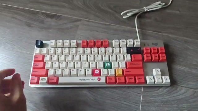 Bàn phím cơ Logitech K835 TKL. Mua bán Phụ kiện (Màn hình, Chuột...) tại Quận Hoàng Mai Hà Nội được đăng bởi Nguyễn  Hoài Nam hình 1