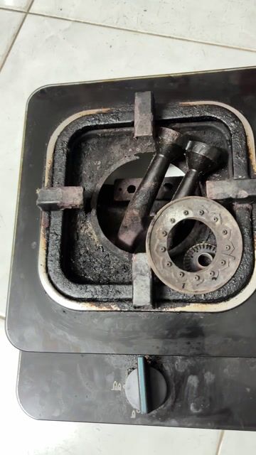 THANH LÝ BẾP GA ELECTROLUX ETG729GKTR. Mua bán Bếp, lò, đồ điện nhà bếp tại Quận 8 Tp Hồ Chí Minh được đăng bởi Ngọc Thảo hình 1