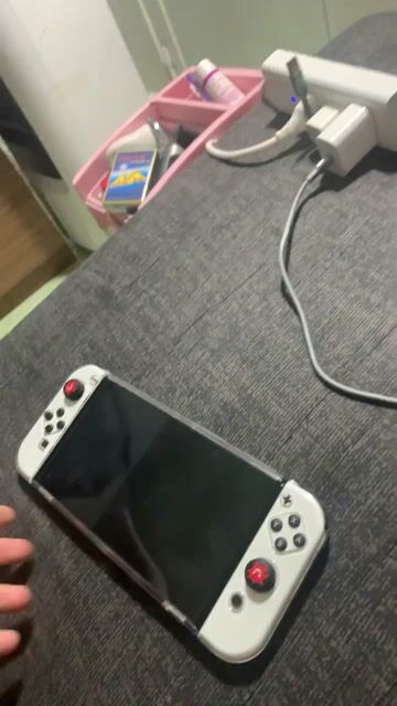 Nintendo Switch 256GB - Mới, màu trắng