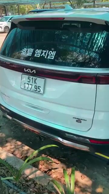 Kia Carnival 2022 Trắng 7 chỗ. Mua bán Ô tô tại Quận 7 Tp Hồ Chí Minh được đăng bởi Hy nguyễn hình 1