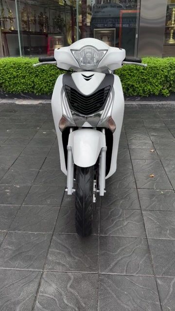 Sh  2016 khóa khiển Máy bao zin chất Sơn nhựa đẹp. Mua bán Xe máy tại Thành phố Nam Định Nam Định được đăng bởi Bảo Nhi Trần hình 1