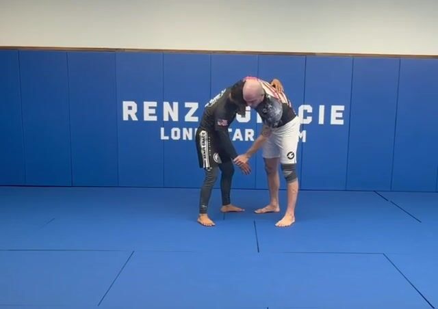 Posicion defensiva desde el Overhook