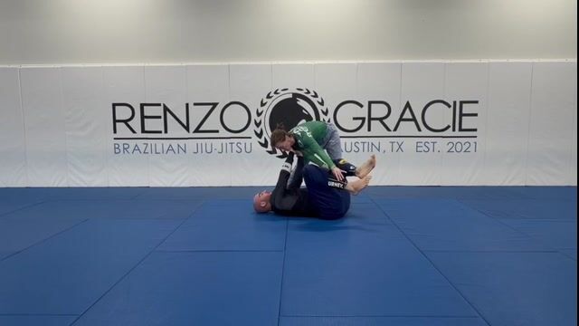Aplicando los 4 pasos del Jiujitsu empezando desde la guardia