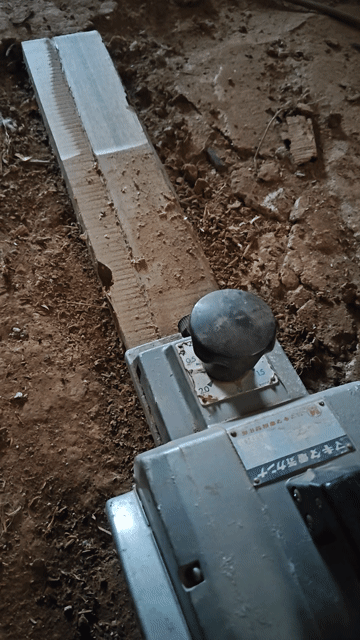 Máy bào gỗ Makita 1804N Đã qua sử dụng. Mua bán Đồ chuyên dụng, Giống nuôi trồng tại Huyện Đắk Song Đắk Nông được đăng bởi Nguyễn Hải Du hình 1