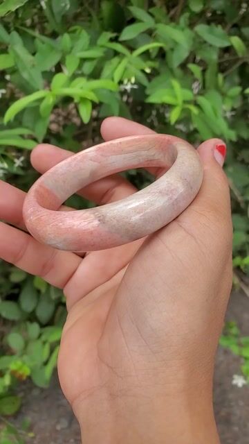 Vòng tay Nữ Đá san hô Hồng 54mm. Mua bán Phụ kiện thời trang khác tại Huyện Vĩnh Hưng Long An được đăng bởi Tuyết Trần hình 1