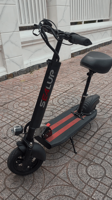 Xe Scooter điện Sealup Q8 Đen. Mua bán Phương tiện khác tại Quận 8 Tp Hồ Chí Minh được đăng bởi Tiểu Long Nữ hình 1