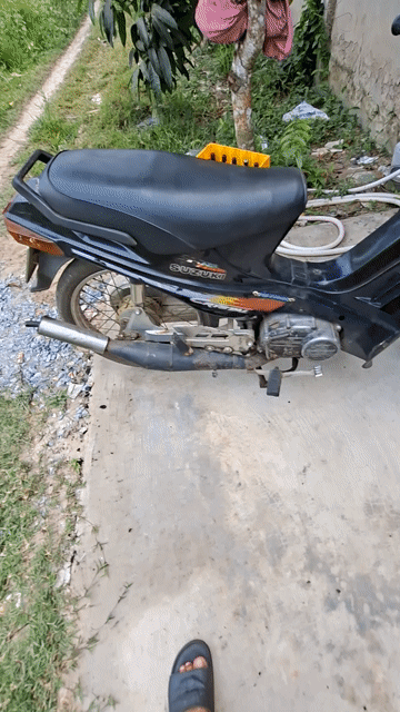 Suzuki Crystal 110 Đen. Mua bán Xe máy tại Quận Ninh Kiều Cần Thơ được đăng bởi Duy Đông hình 1