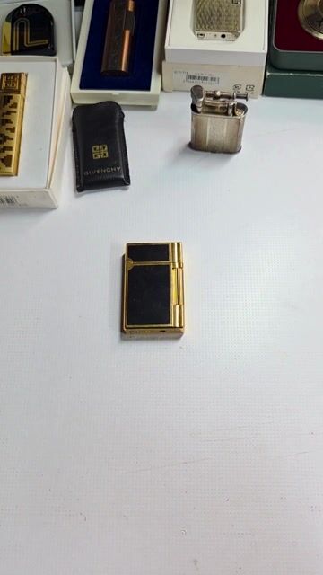 Bật lửa Gasby Nhật Bản. Mua bán Đồ sưu tầm, đồ cổ tại Thành phố Nam Định Nam Định được đăng bởi Thanh Dzuy hình 1