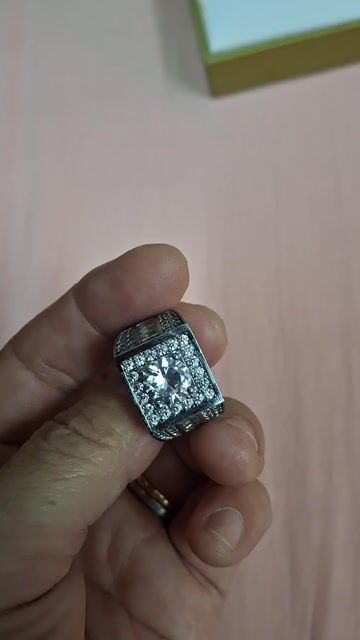 Nhẫn PNJ Bạc Nam. Mua bán Phụ kiện thời trang khác tại Quận 4 Tp Hồ Chí Minh được đăng bởi Hạnh hình 1