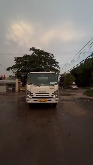 Xe bồn Isuzu chở xăng dầu 9500kg. Mua bán Phương tiện khác tại Quận 10 Tp Hồ Chí Minh được đăng bởi Tuyết Nhung hình 1