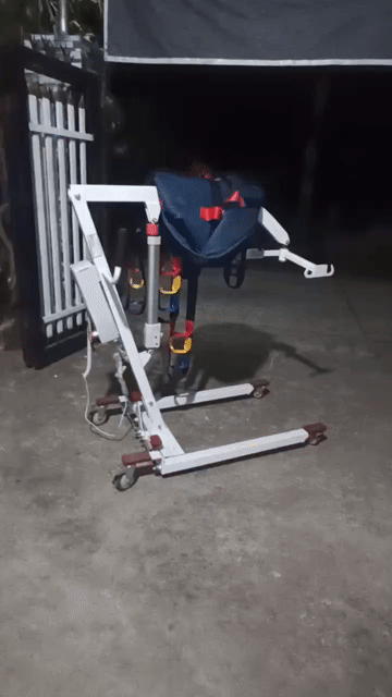 Máy nâng hạ bệnh nhân tự động bằng điện 100% NEW. Mua bán Đồ chuyên dụng, Giống nuôi trồng tại Huyện Mộ Đức Quảng Ngãi được đăng bởi Nguyễn Hoàng hình 1