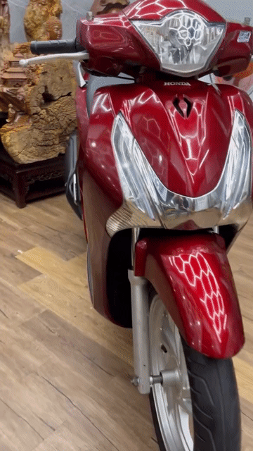 Honda SH 125i 2012 chính chủ biển SG. Mua bán Xe máy tại Quận 7 Tp Hồ Chí Minh được đăng bởi Xe Cũ Hiếu CT hình 1