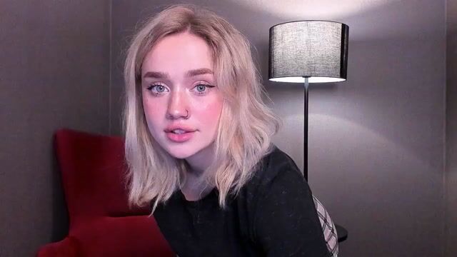 Model - FionaPowerpuff teen