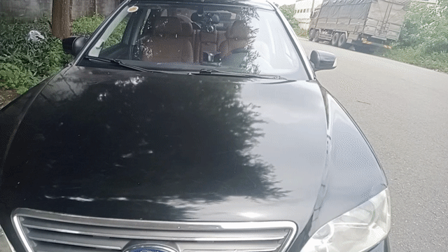 Ford Mondeo 2004 Đen Tự động. Mua bán Ô tô tại Thành phố Dĩ An Bình Dương được đăng bởi Huỳnh Việt  hình 1