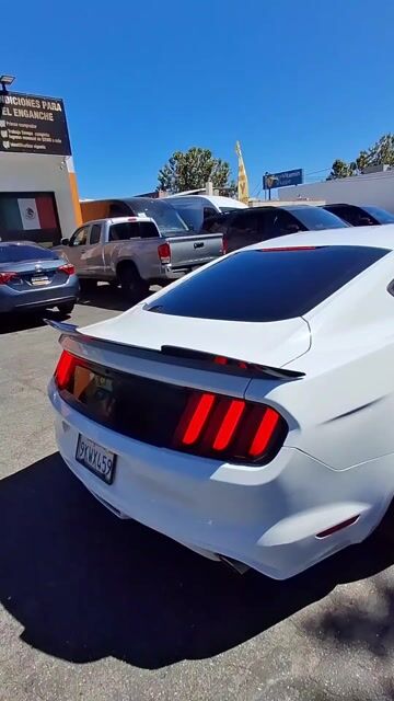 2016 Ford Mustang video thumbnail