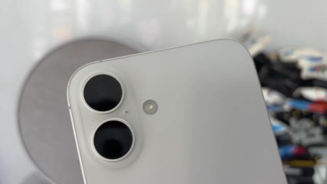 Apple iPhone 16 Plus 128GB Trắng. Mua bán Điện thoại tại Quận Ninh Kiều Cần Thơ được đăng bởi Lê Khang hình 1