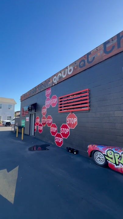 Garage Theme & Good Tortas👌🏾 @haguilera1021 #WhattaEat #DiscoverFoodTogether