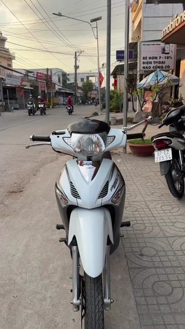 Honda Future fi 2008 Trắng xám ( hỗ trợ góp ). Mua bán Xe máy tại Huyện Chợ Mới An Giang được đăng bởi Cửa hàng xe Thiên Phước 2 hình 1