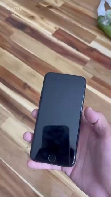 Apple iPhone SE 3 2022 Đen có gl androi. Mua bán Điện thoại tại Quận Tân Phú Tp Hồ Chí Minh được đăng bởi Thanh Phong hình 1