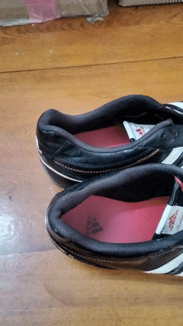Giày đá bóng Adidas Heritago Nam. Mua bán Giày dép tại Huyện Thoại Sơn An Giang được đăng bởi Tống Giang hình 1