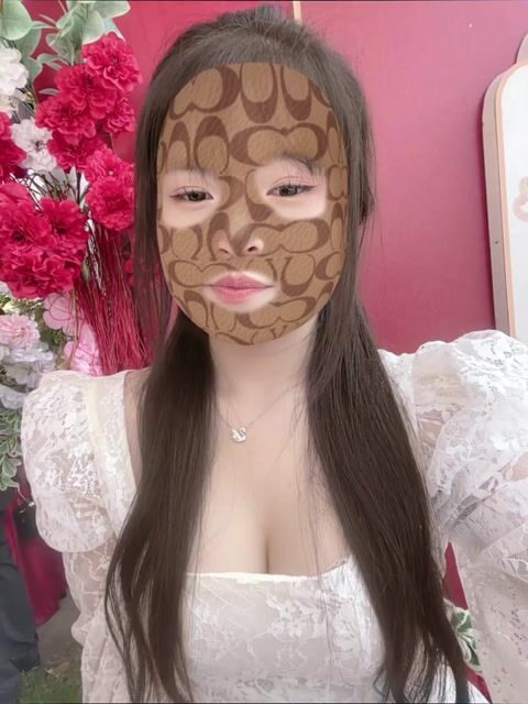 pass váy trong hình ạ mặt một lần chụp ảnh ạ. Mua bán Quần áo tại Huyện Phú Lộc Thừa Thiên Huế được đăng bởi Do hoang gia vy hình 1