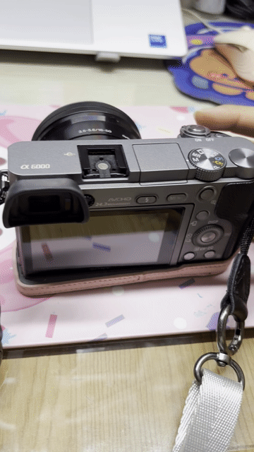 MÁY ẢNH SONY A6000 WiFi. Mua bán Máy ảnh, Máy quay tại Quận Bình Thạnh Tp Hồ Chí Minh được đăng bởi Đặng Mẫn hình 1