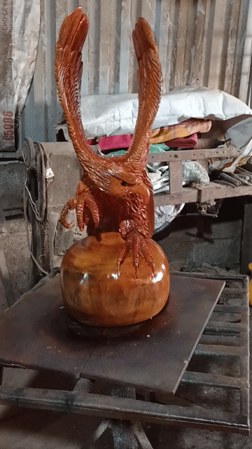 tượng gỗ chim đại bàng. Mua bán Đồ sưu tầm, đồ cổ tại Huyện Đông Hưng Thái Bình được đăng bởi vương hình 1