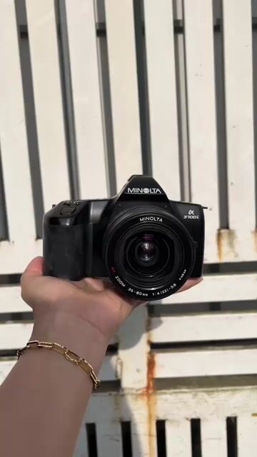 Máy ảnh film Minolta 3700i