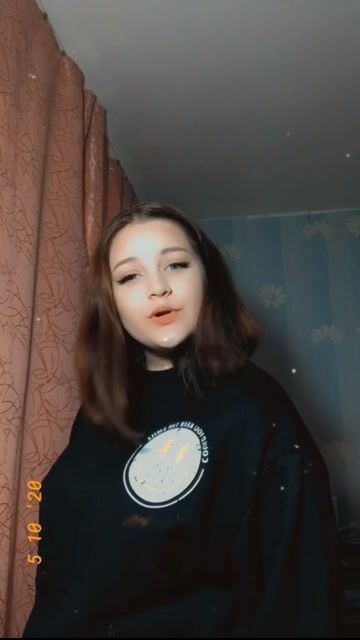 Model - Emily_Mills boobs