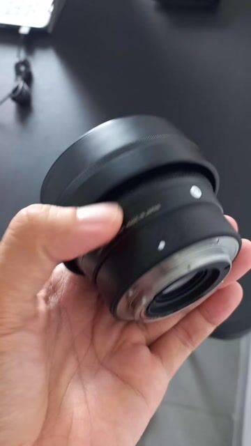 Ống kính Sigma 56 F1.4 Đen. Mua bán Máy ảnh, Máy quay tại Thành phố Long Xuyên An Giang được đăng bởi Ho Huy hình 1