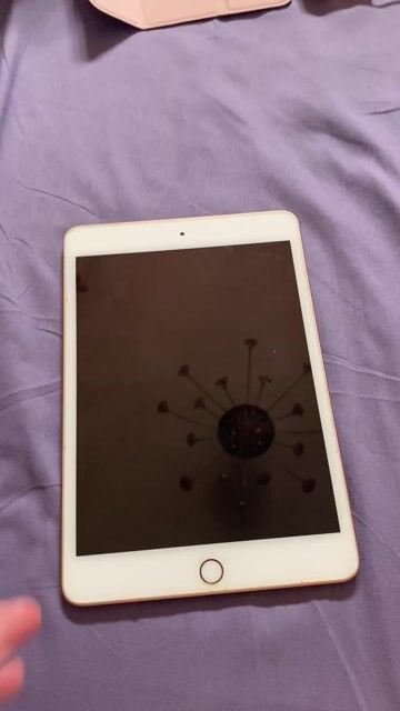 Apple iPad mini 5 Vàng hồng. Mua bán Máy tính bảng tại Quận Đống Đa Hà Nội được đăng bởi Nguyễn Quý Minh Anh hình 1