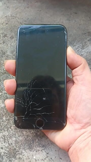 iPhone 7G 32GB Đen Hỏng màn hình. Mua bán Điện thoại tại Quận Tân Phú Tp Hồ Chí Minh được đăng bởi Quy Nguyen trung hình 1