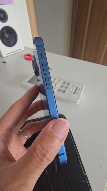 Apple iPhone 13 mini Xanh dương. Mua bán Điện thoại tại Quận 12 Tp Hồ Chí Minh được đăng bởi Kim Bo hình 1