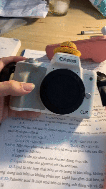 CANON EOS M50 MARK II NEW 97%. Mua bán Máy ảnh, Máy quay tại Huyện Quỳnh Lưu Nghệ An được đăng bởi Tùng Nam Hồ hình 1