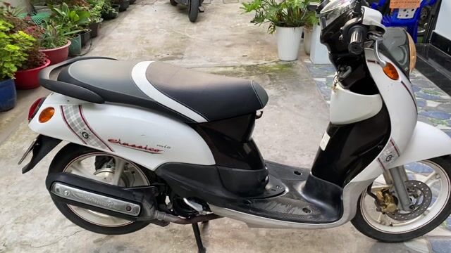 Mio nhỏ gọn máy zin êm ru xe đẹp keng. Mua bán Xe máy tại Quận 5 Tp Hồ Chí Minh được đăng bởi JM hình 1