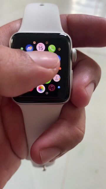 Apple Watch Series 3 Nhôm Trắng. Mua bán Thiết bị đeo thông minh tại Thành phố Bà Rịa Bà Rịa - Vũng Tàu được đăng bởi Tuấn Anh hình 1