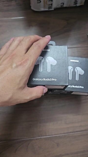 Tai nghe samsung buds 3 pro new bh 12 tháng. Mua bán Tivi, Âm thanh tại Quận Tân Bình Tp Hồ Chí Minh được đăng bởi Sơn hình 1