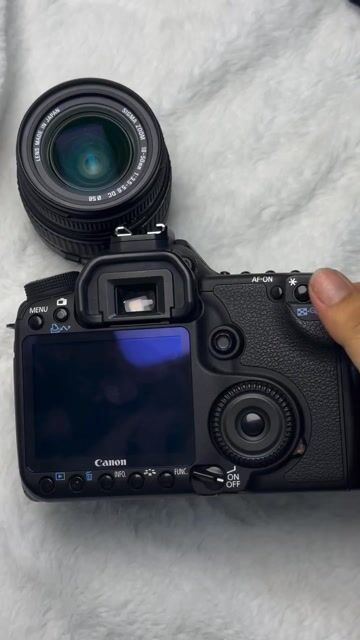 Máy ảnh Canon 50D. Mua bán Máy ảnh, Máy quay tại Quận 3 Tp Hồ Chí Minh được đăng bởi Lê Thị Nhung hình 1